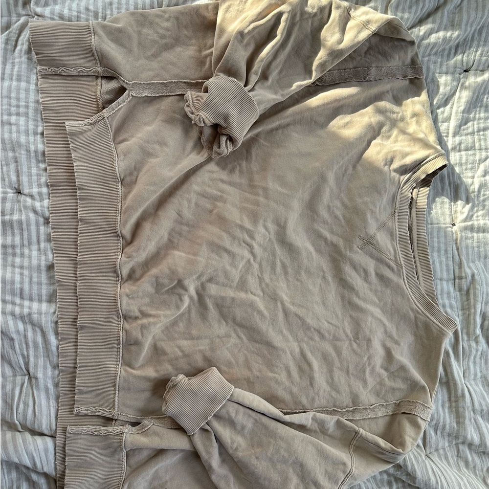 American Eagle Outfitters Tan Pullover